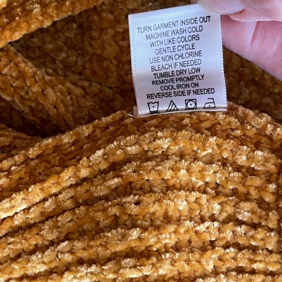 Allie & Rob Mustard Dolman Sleeve Chenille Sweater - Picture 9 of 11